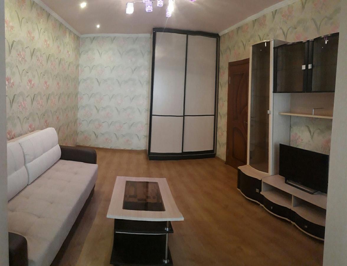 Apartment Tverichanka On Khromova 25 Екстер'єр фото