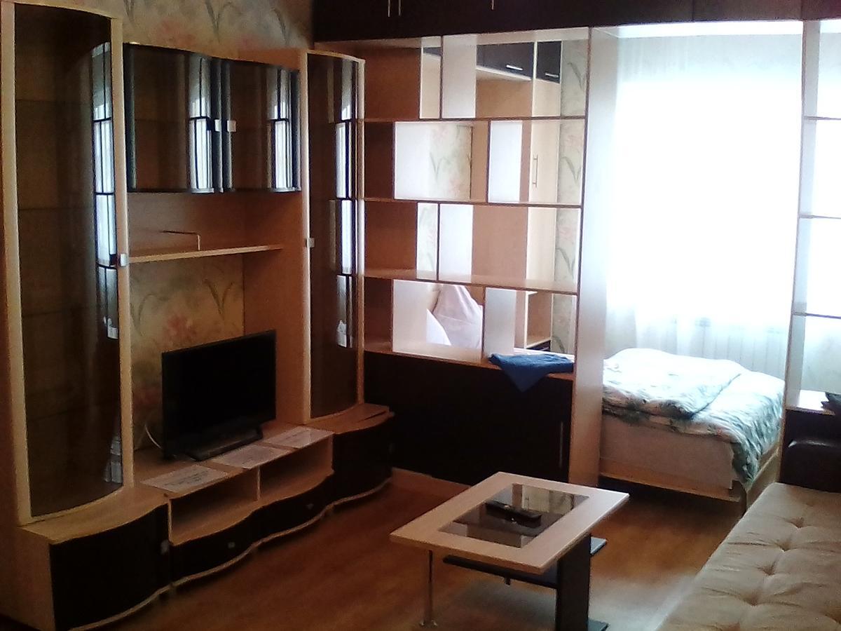 Apartment Tverichanka On Khromova 25 Екстер'єр фото